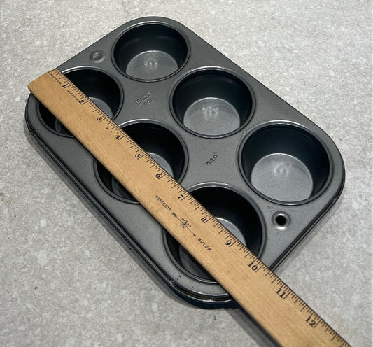 Muffin Pan