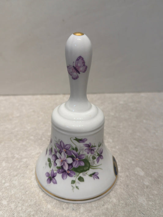 Aynsley Bell