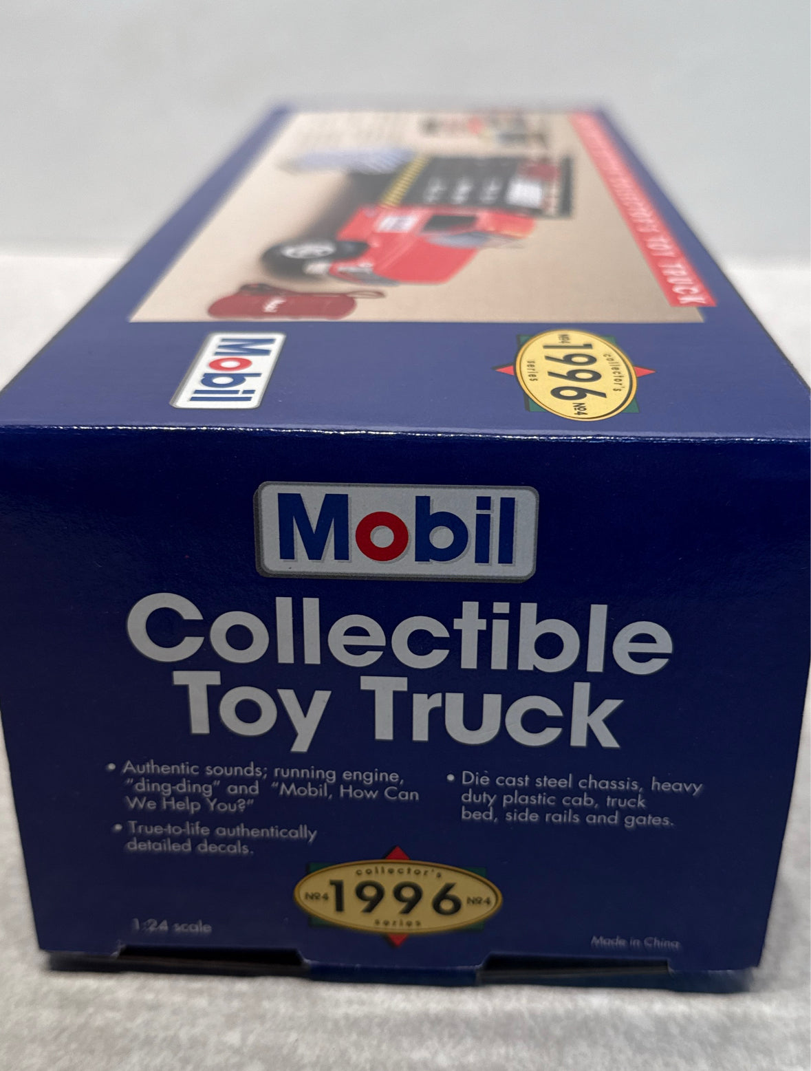 Mobil 1996 Collector's Toy Truck
