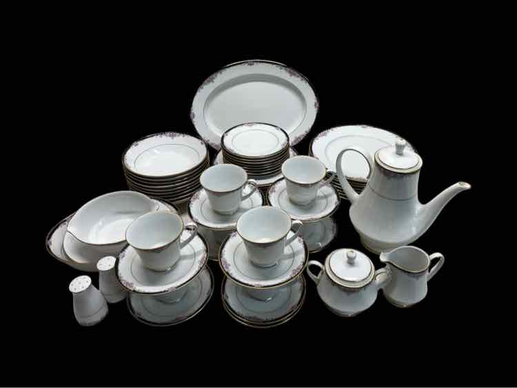 Noritake "Belle Empress" Dinnerware Set