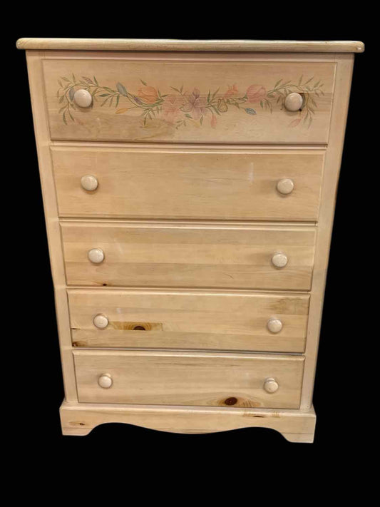 Vauhgan 5 Drawer Chest