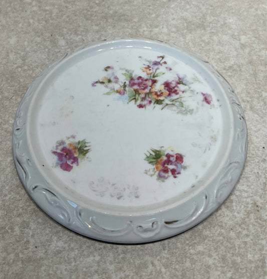 Trivet
