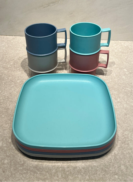 8-Piece Tupperware Set