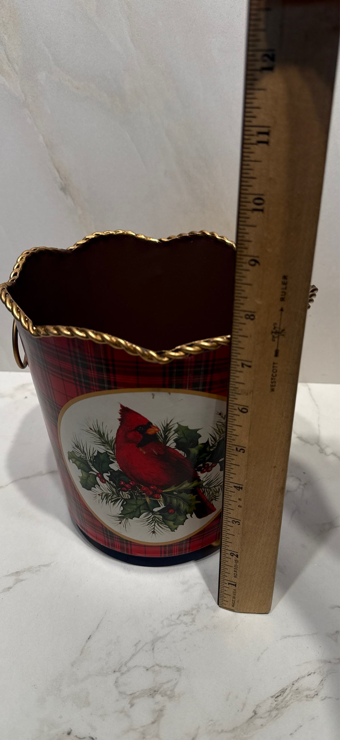 Cardinal Bucket