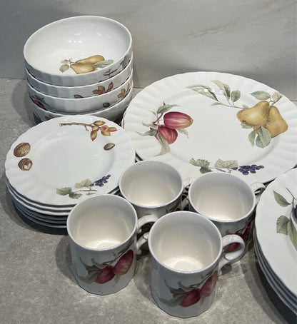 Mikasa Maxima Dinnerware Set