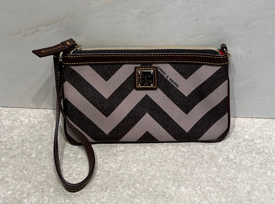 Dooney And Bourke Wristlet