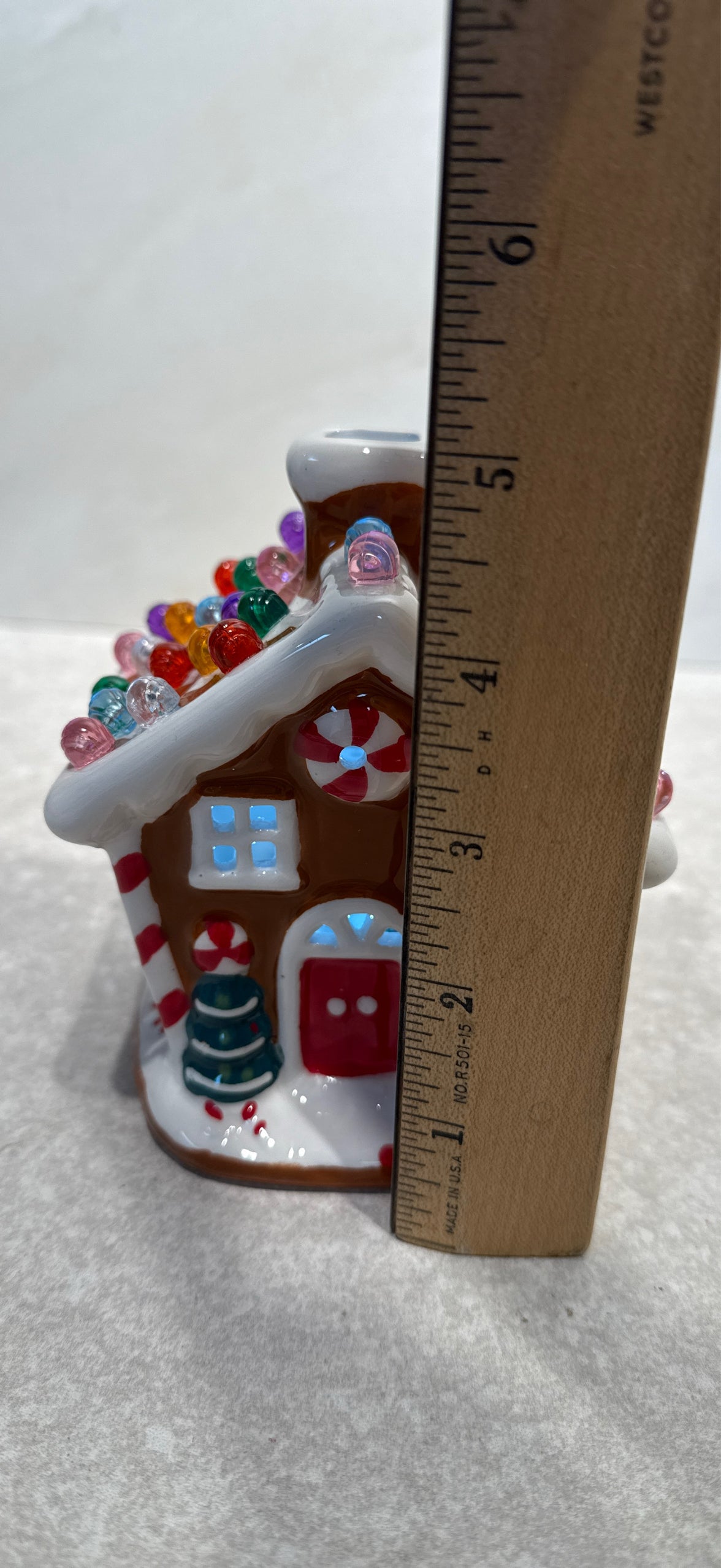Lighted Gingerbread House