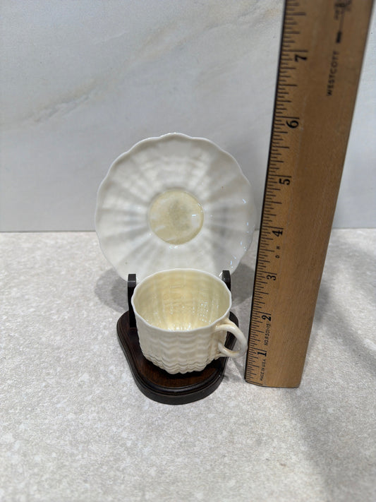 Belleek Demitasse Cup & Saucer (Stand)