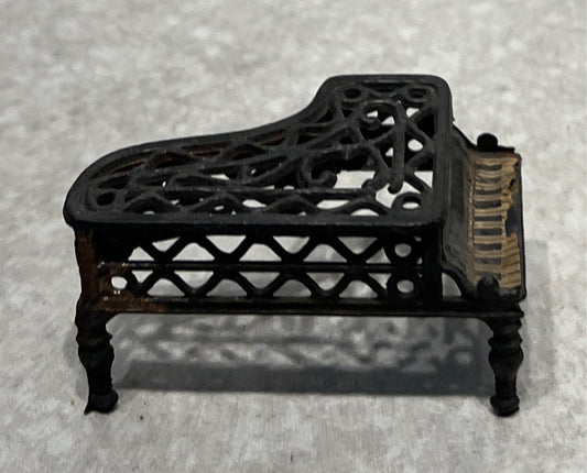 Old Doll Furniture Piano