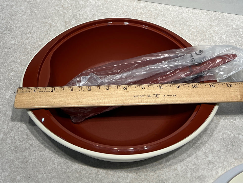 Tupperware Insulated Oval Server