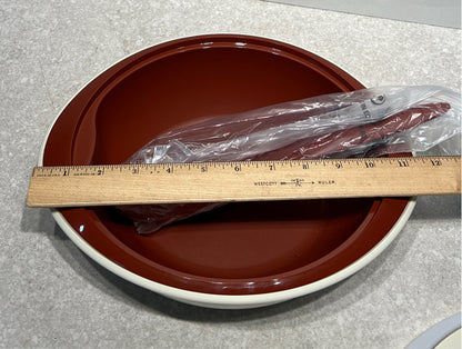 Tupperware Insulated Oval Server