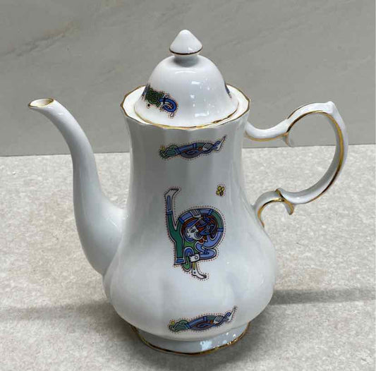 Royal Tara Teapot