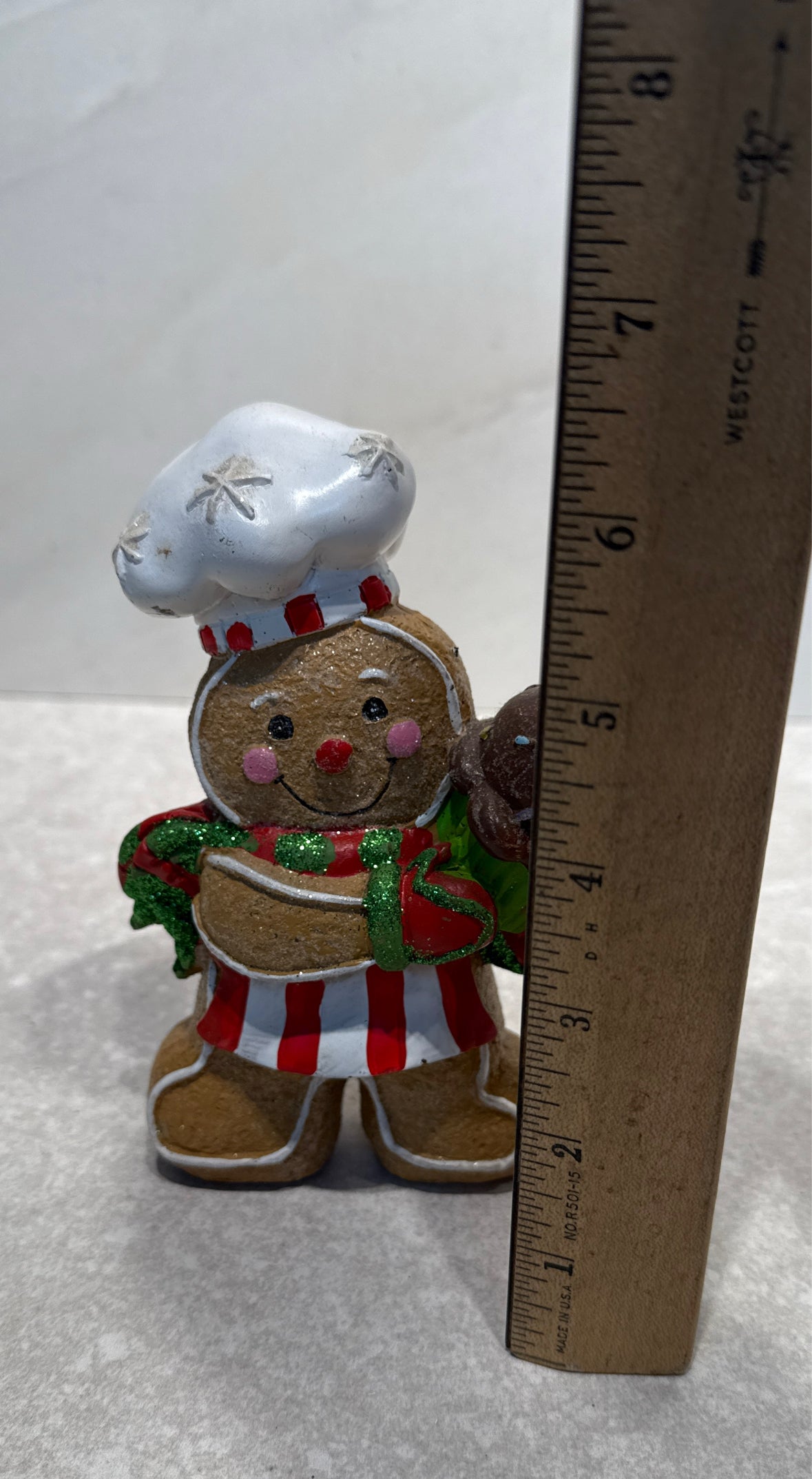 Gingerbread Decor