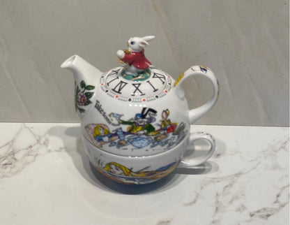 Alice In Wonderland Tea For One (as-Is)