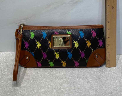 Polo Wristlet