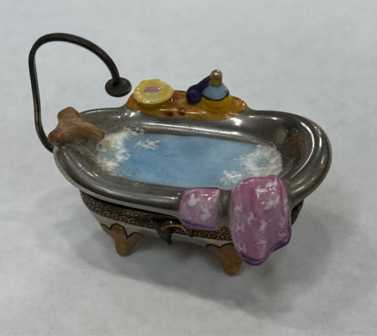 Peint Main Claw Foot Tub