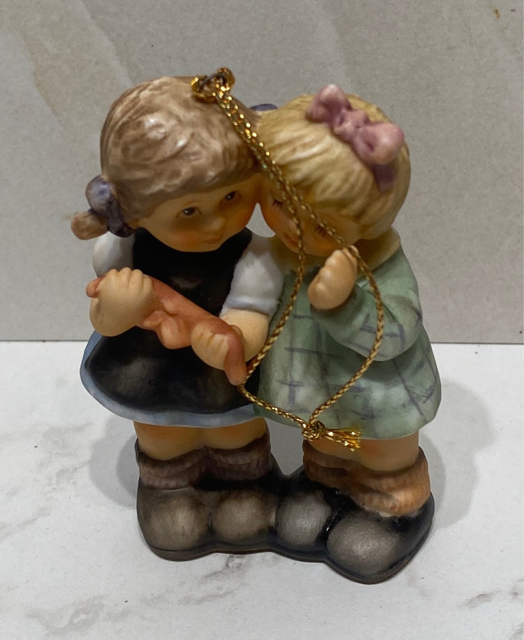 Hummel Ornamnet