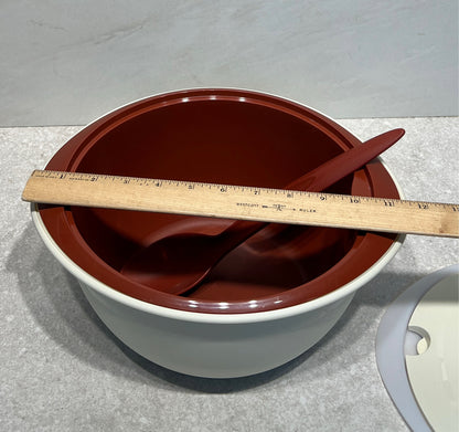 Tupperware Insulated Oval Server