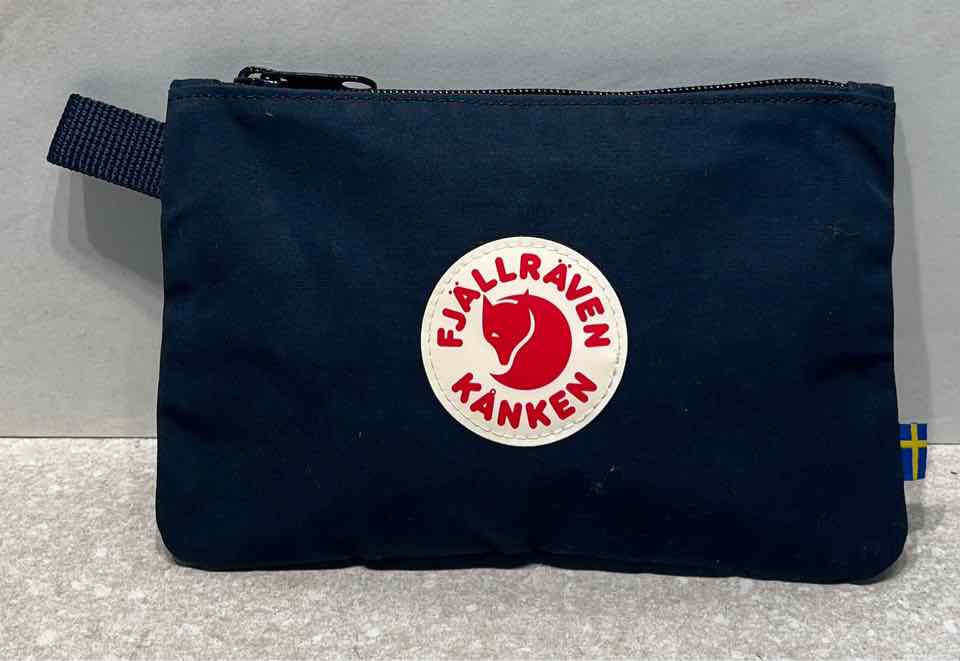 Fjallraven Zippered Bag