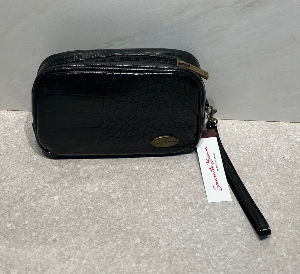 Samantha Brown Wristlet