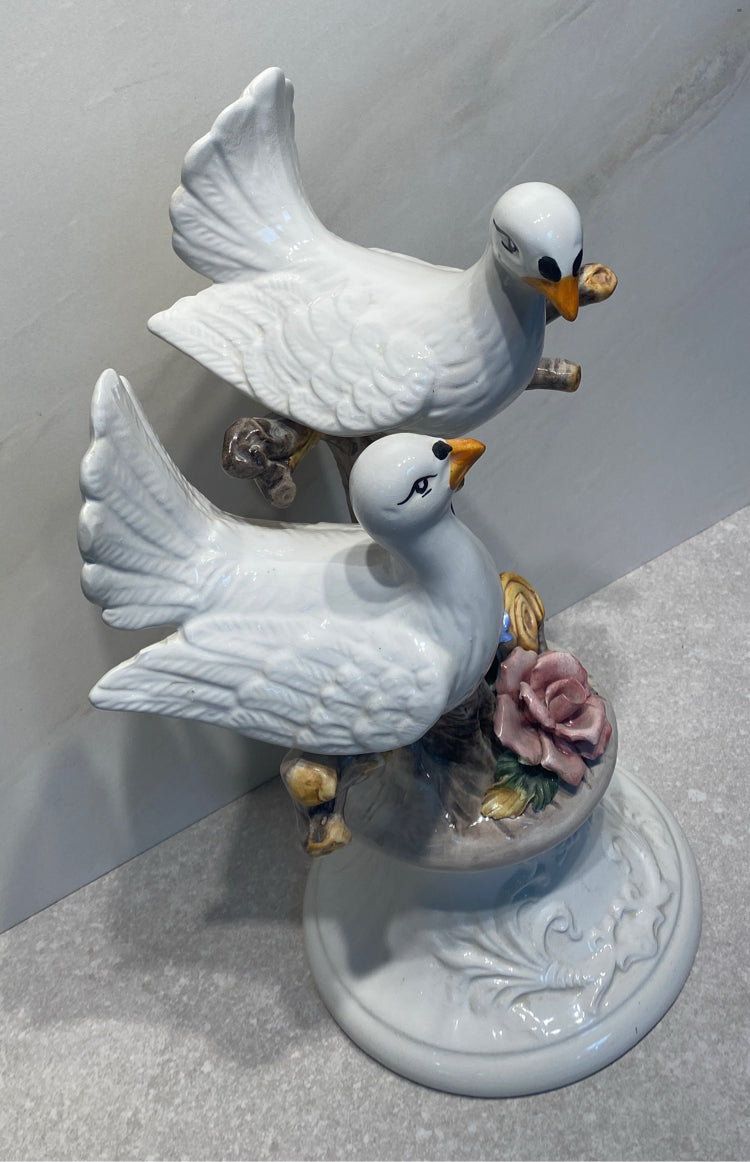 Capodimonte Love Birds