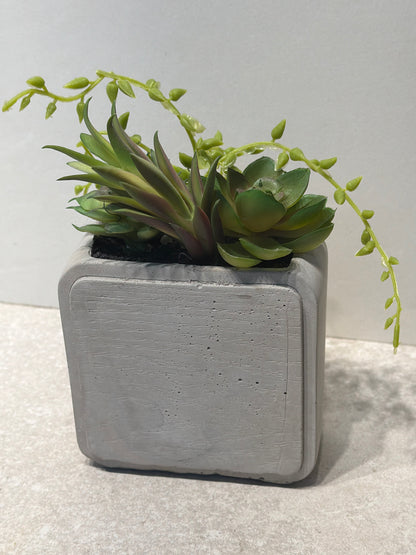 Artifical Decor