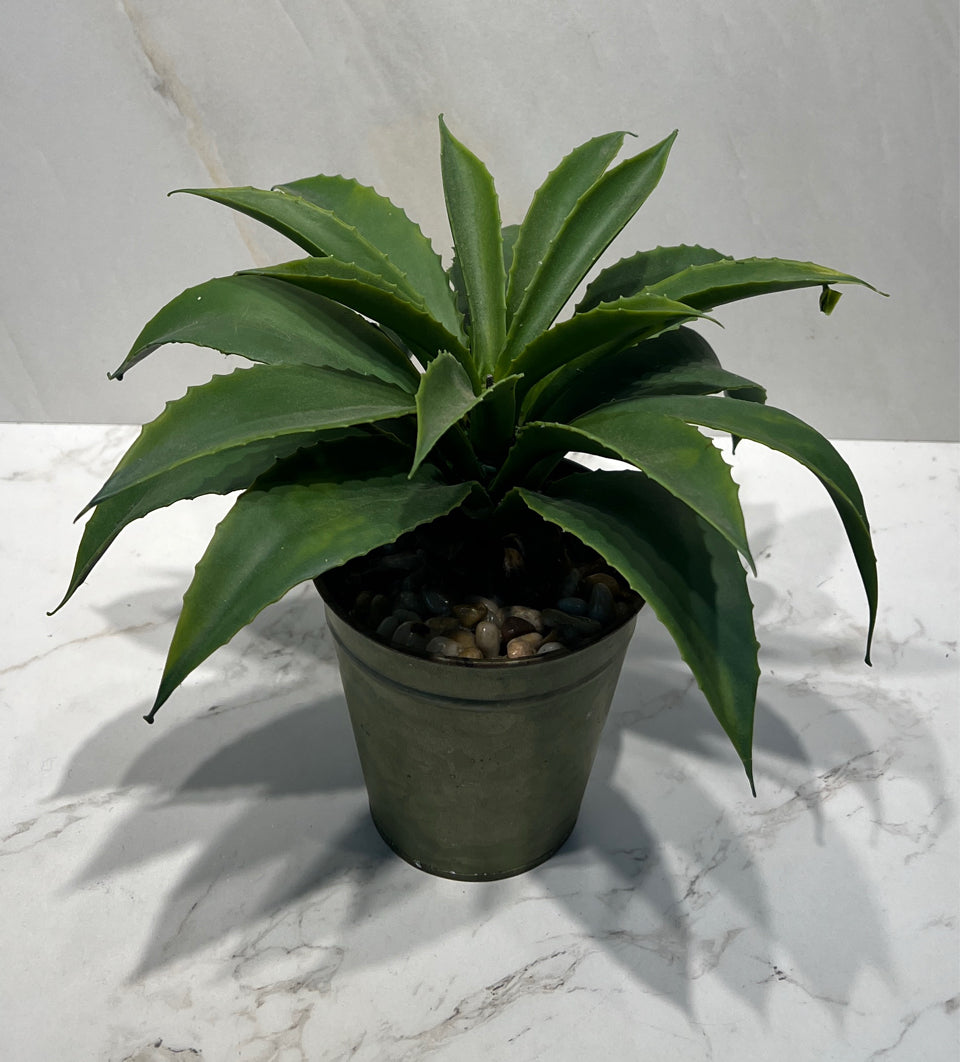 Artifical Decor