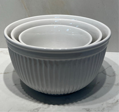 Set of 3 Williams Sonoma Bowls