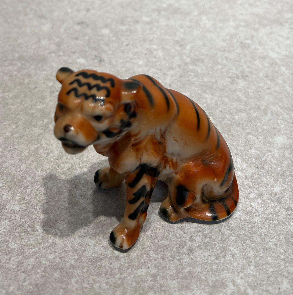 Figurine