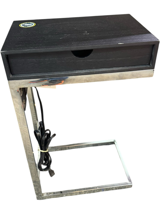 End Table With Charger