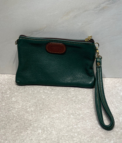 Green Hill Wristlet