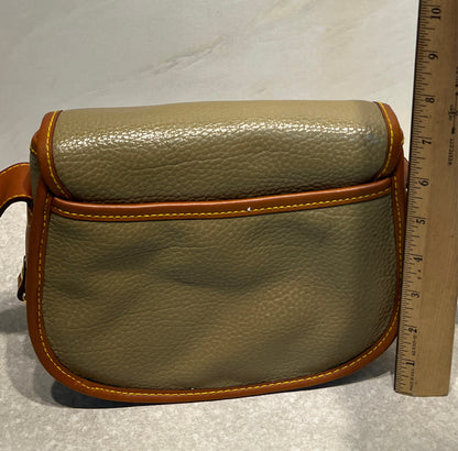 Dooney And Bourke Handbag