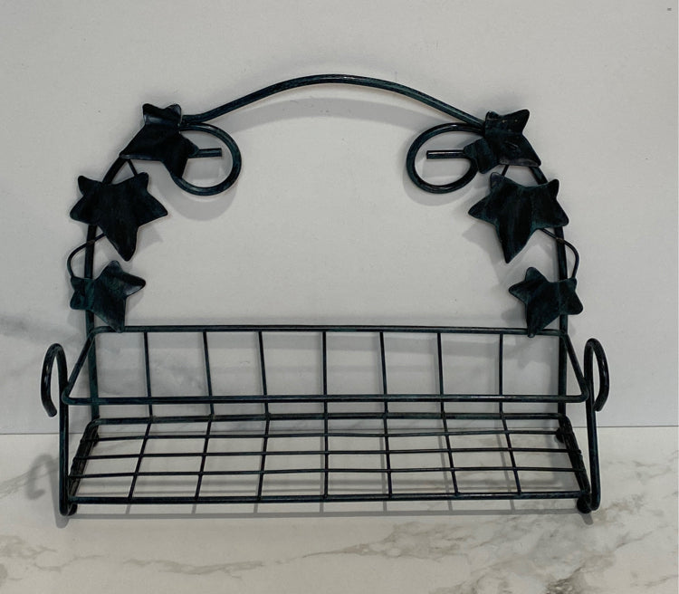 MEtal Shelf