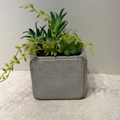 Artifical Decor