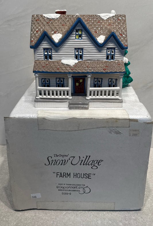 Dept. 56 Farmhouse