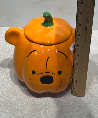 Winnie the Pooh Pumpkin Jar
