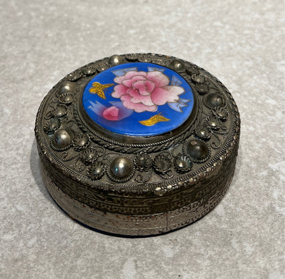 Covered Trinket Holder
