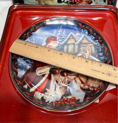 Christmas Plate With Tin