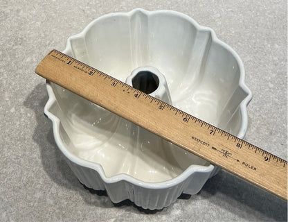 Bundt Pan