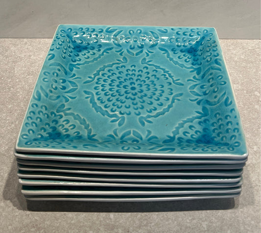Set of 8 Dinner Plates