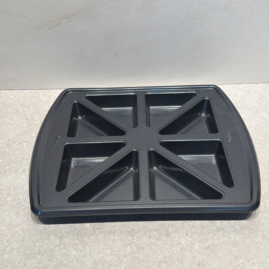 Wilton Baking Pan