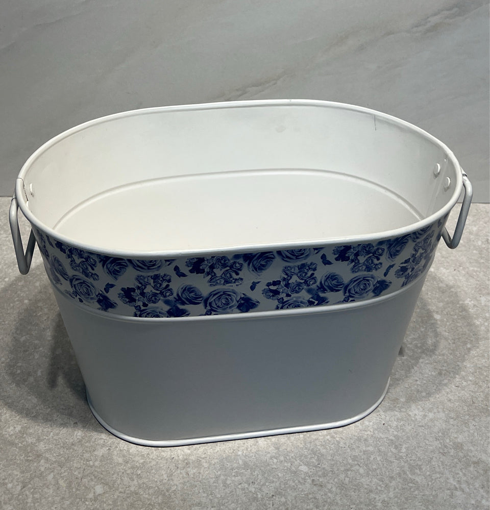 Bucket