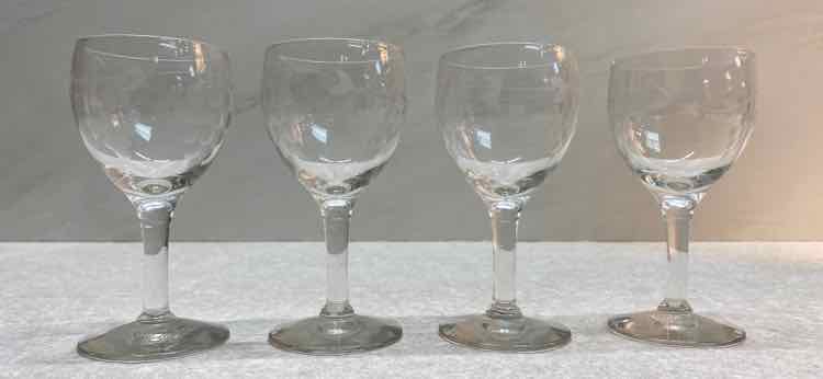 Set of 4 Glasses