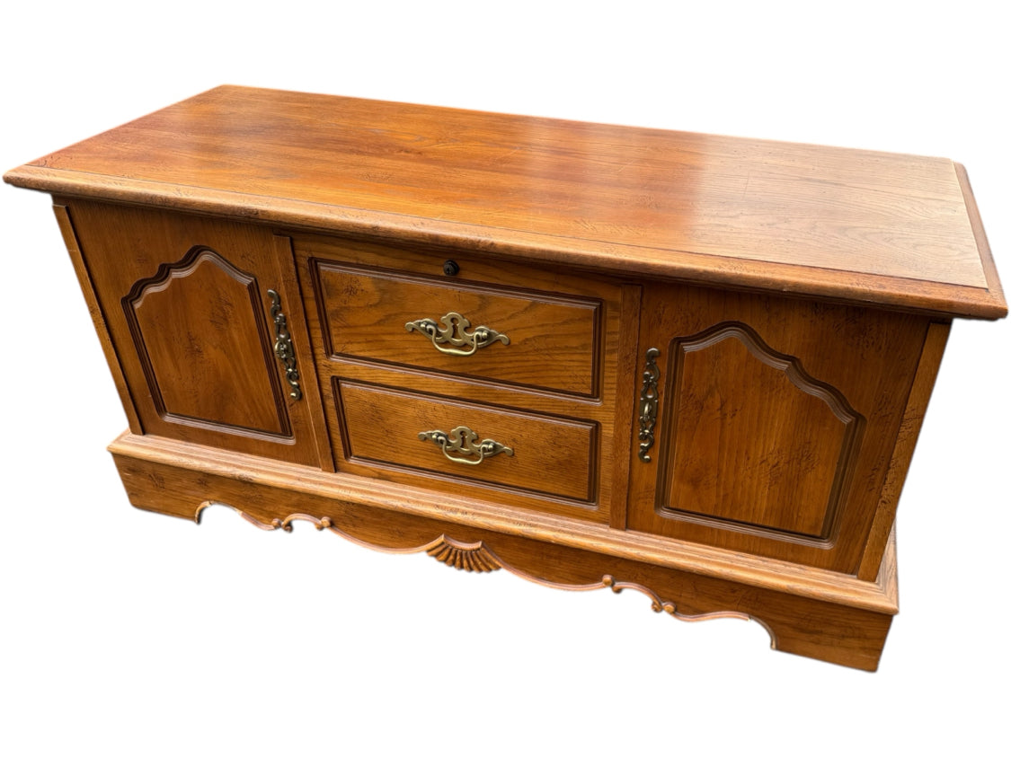 Lane Cedar Chest (As-Is)
