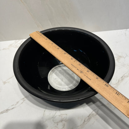 Pyrex Bowl