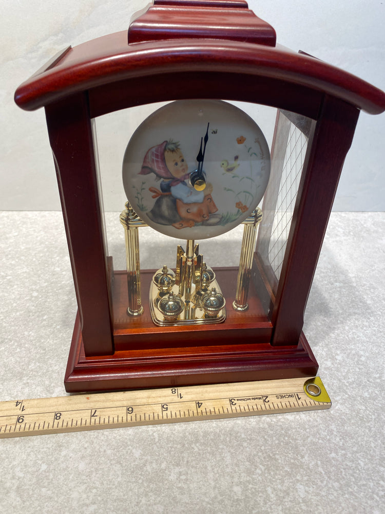 Hummel Clock