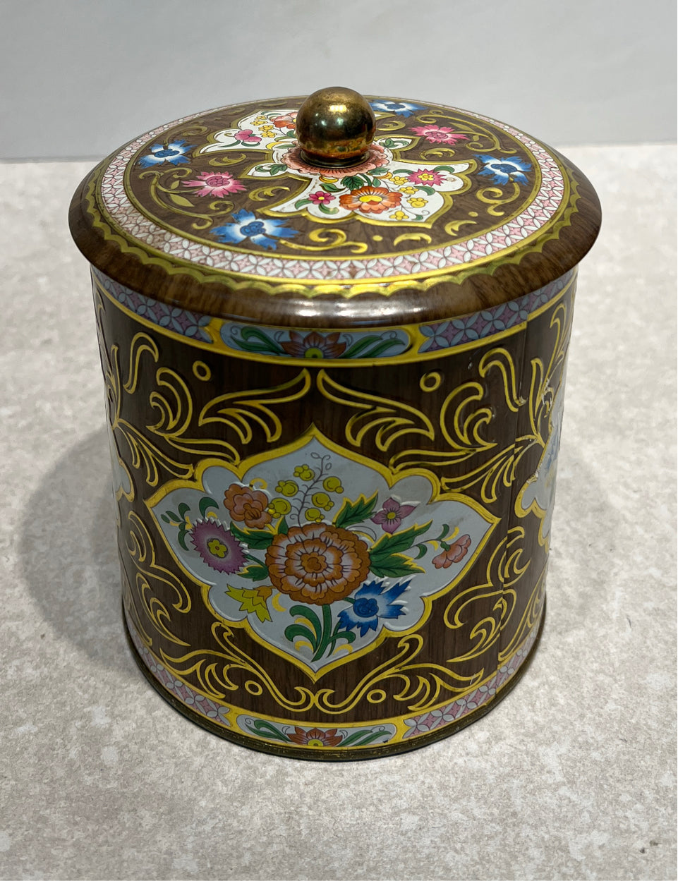 Covered Tin