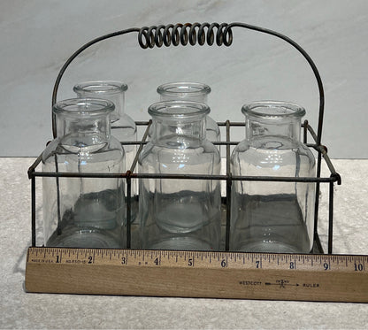 Carrier with 5 Bottles
