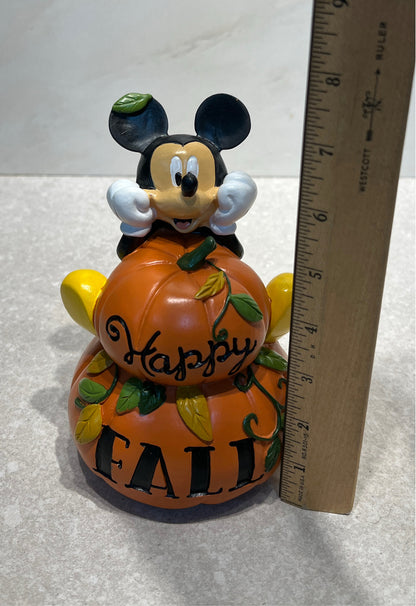 Mickey Happy Fall