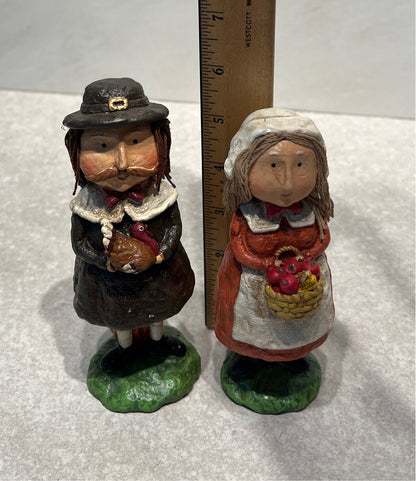 Set of 2 Thanksgiving Figurines
